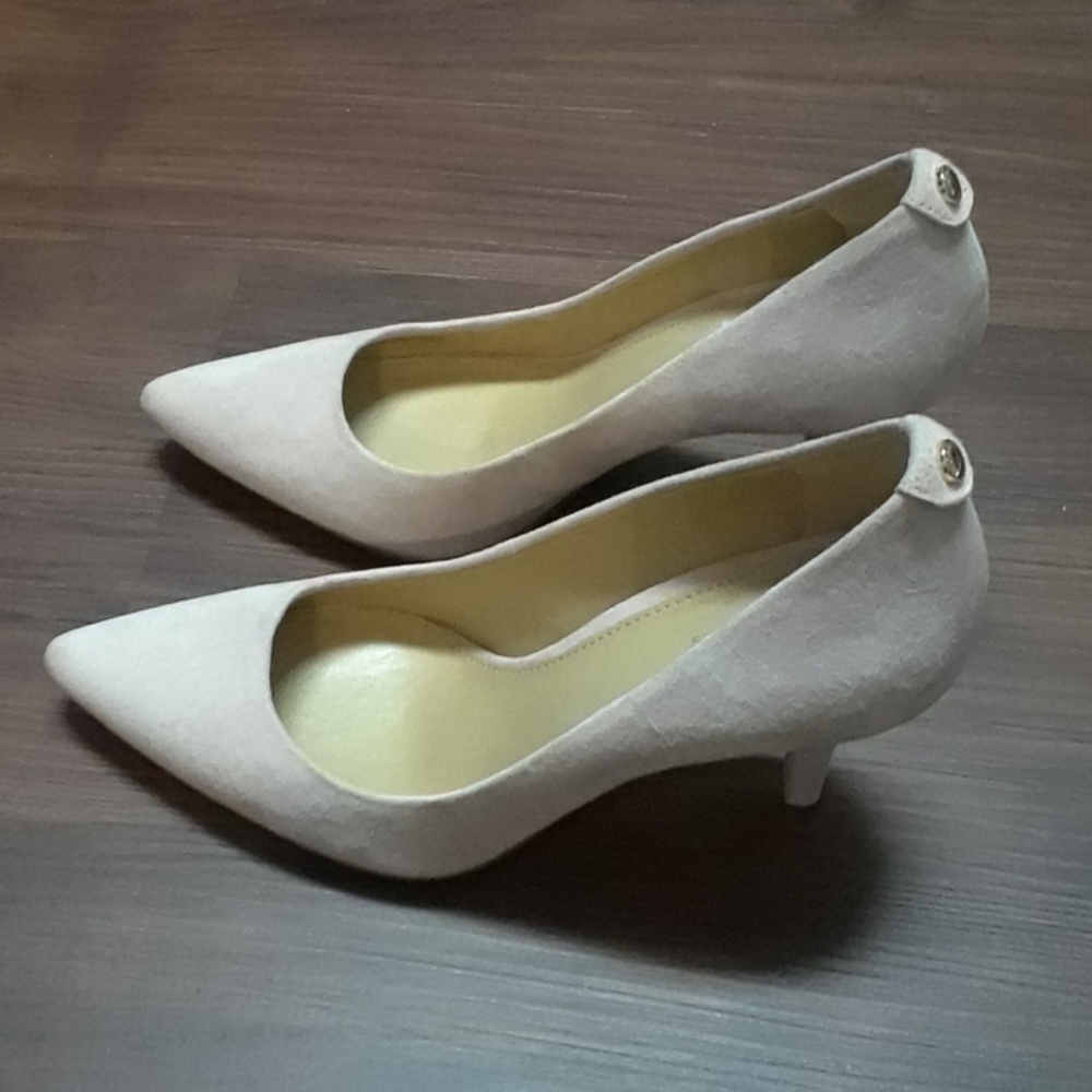Michael Kors heels 6.5 in blush (light pink)